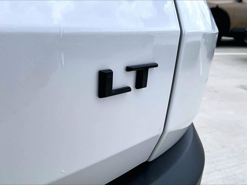 Used 2024 Chevrolet Traverse LT w/ Enhanced Driving Package FWD image 10