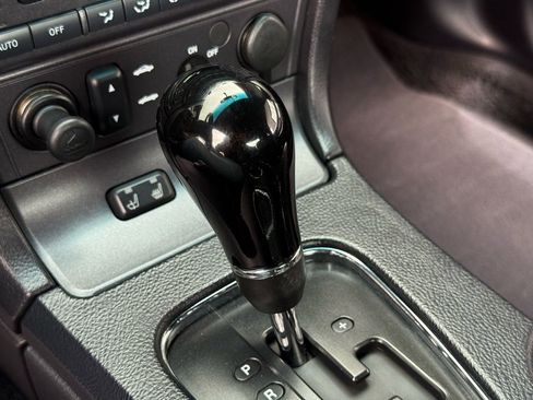 Used 2003 Ford Thunderbird RWD image 87