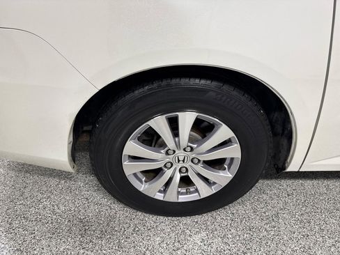 Used 2016 Honda Odyssey EX-L image 8