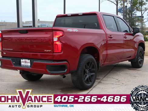 Used 2024 Chevrolet Silverado 1500 RST image 12