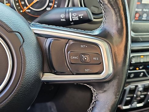 Used 2020 Jeep Gladiator Sport w/ Quick Order Package 24S image 21