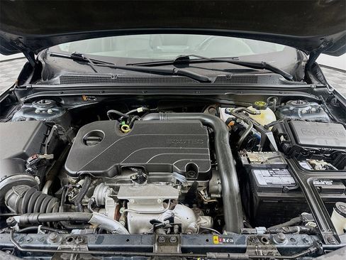 Used 2021 Chevrolet Malibu RS image 27