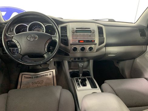 Used 2011 Toyota Tacoma 4x4 Double Cab w/ TRD Off-Road Pkg image 31