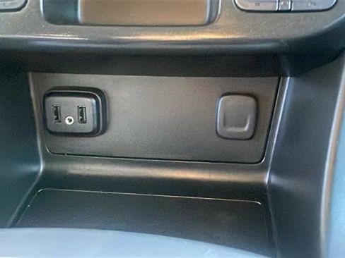 Used 2022 Chevrolet Colorado ZR2 image 19