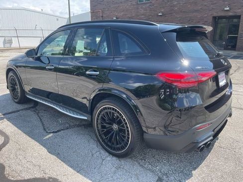Used 2024 Mercedes-Benz GLC 43 AMG 4MATIC image 4