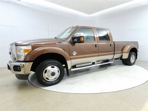 Used 2011 Ford F450 Lariat image 3