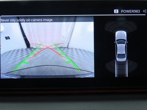 Used 2023 BMW M550i xDrive w/ Executive Package image 15