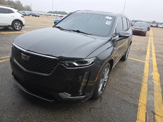 Used 2020 Cadillac XT6 Premium Luxury FWD image 2