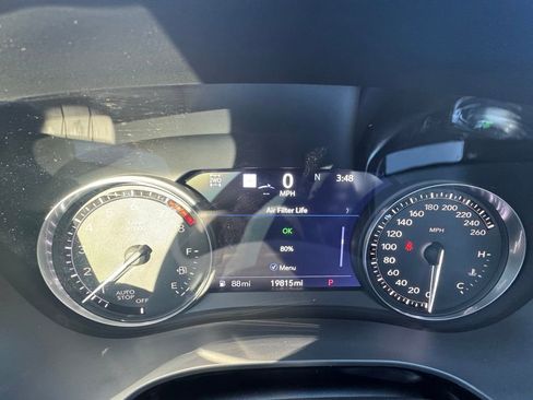 Used 2024 Cadillac XT6 Sport w/ Technology Package image 19