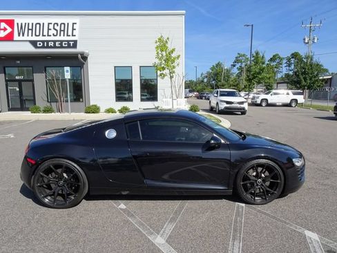 Used 2011 Audi R8 V8 AWD/4WD image 3
