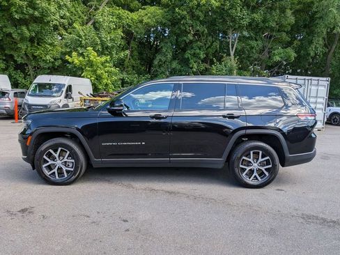 Used 2025 Jeep Grand Cherokee L Limited AWD/4WD image 10