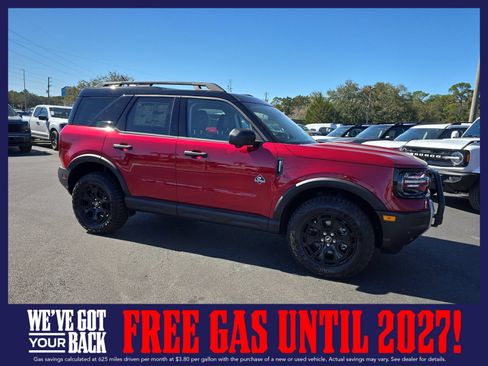 New 2025 Ford Bronco Sport Outer Banks w/ Sasquatch Outer Banks Package AWD/4WD image 2