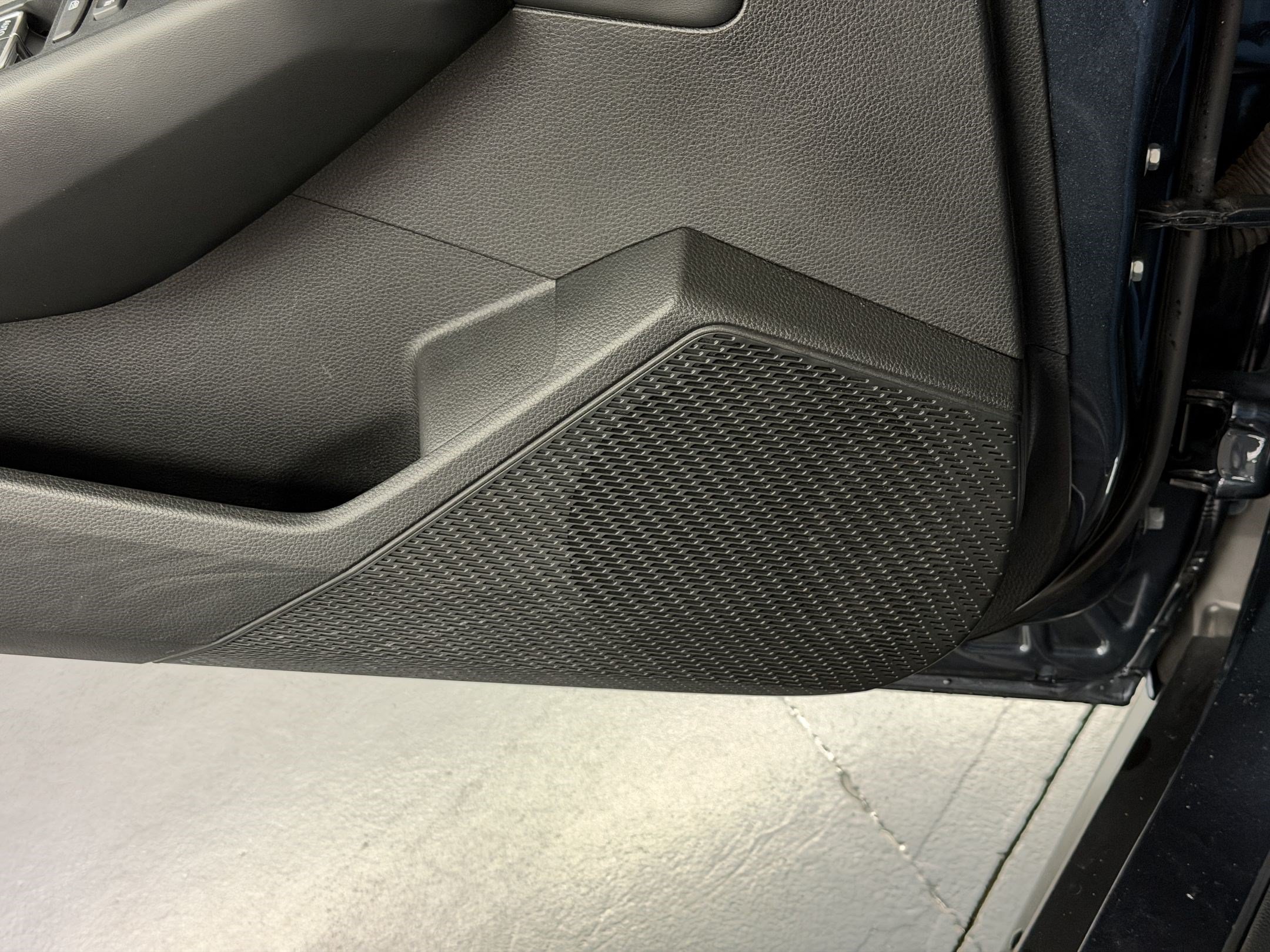 Certified 2023 Honda Accord EX image 26