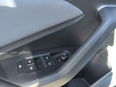 New 2026 Volkswagen Jetta SE image 13