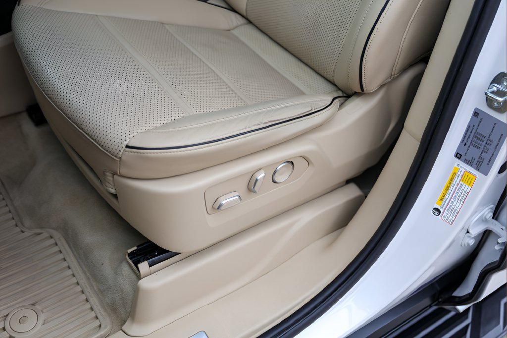 Used 2021 Cadillac Escalade ESV Premium Luxury w/ Performance Package RWD image 8