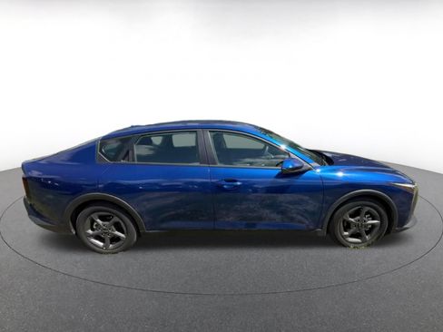 Used 2025 Kia K4 FWD image 16