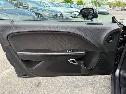 Used 2019 Dodge Challenger SXT AWD/4WD image 17