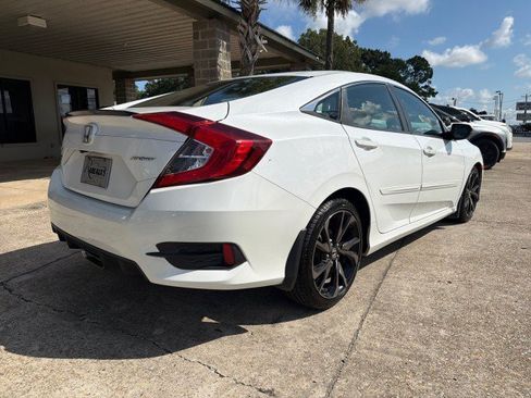 Used 2020 Honda Civic Sport image 5