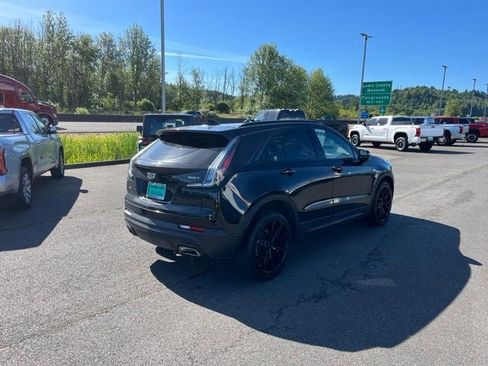 Used 2023 Cadillac XT4 Sport AWD/4WD image 6