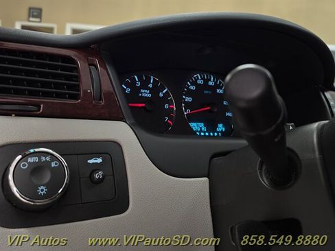 Used 2006 Chevrolet Impala LT FWD image 21