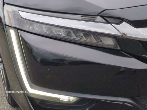 Used 2018 Honda Clarity Plug-In Hybrid image 11