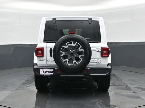 New 2026 Jeep Wrangler Unlimited Sahara AWD/4WD image 5