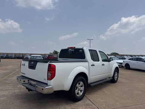 Used 2013 Nissan Frontier SV w/ SV Value Truck Pkg RWD image 20