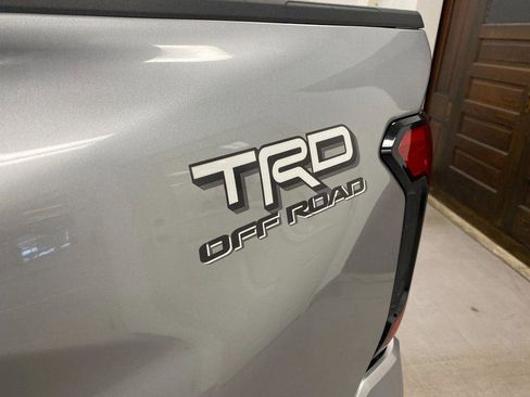 Used 2025 Toyota Tacoma TRD Off-Road image 23