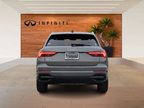 Used 2022 Audi Q3 2.0T Premium Plus image 6