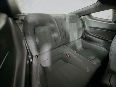 Used 2021 Ford Mustang GT RWD image 26