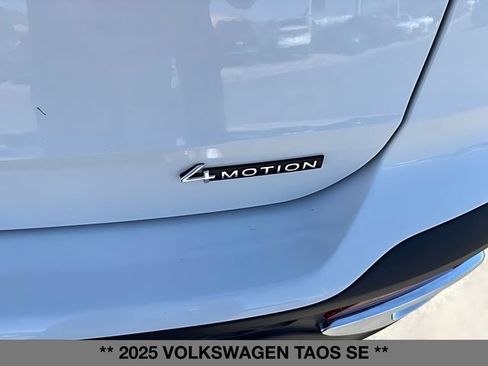 Used 2025 Volkswagen Taos SE w/ Panoramic Sunroof Package AWD/4WD image 10