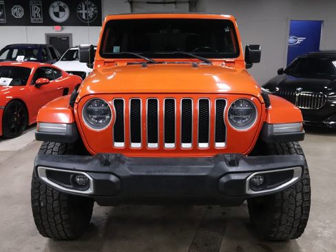 Used 2019 Jeep Wrangler Unlimited Sahara image 9