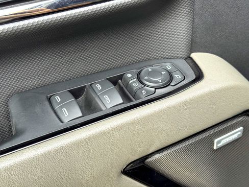 Used 2024 Chevrolet Silverado 2500 ZR2 image 17