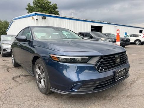 Used 2024 Honda Accord EX image 8