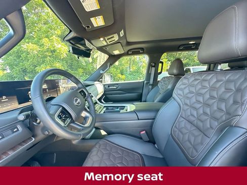 New 2025 Nissan Armada Platinum image 25