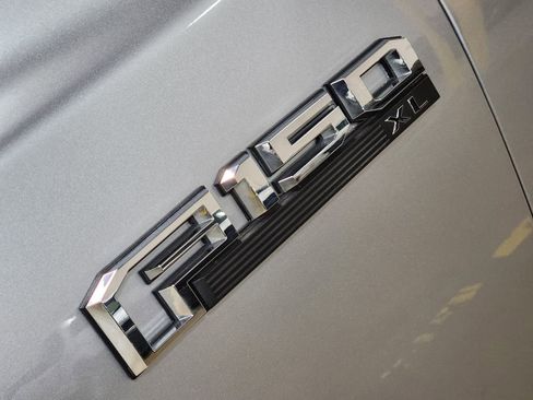 Used 2020 Ford F150 XL w/ Equipment Group 101A Mid image 25