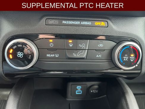 Used 2022 Ford Escape SE image 17