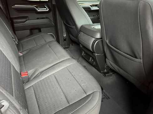 Certified 2022 GMC Sierra 1500 SLE image 17