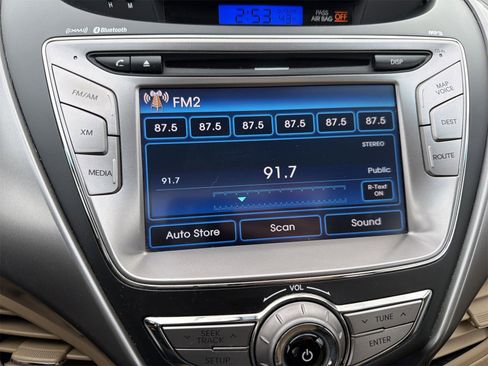 Used 2013 Hyundai Elantra Limited w/ Technology Pkg image 13