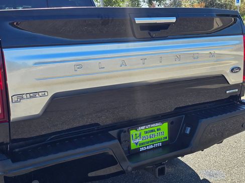 Used 2018 Ford F150 Platinum w/ Max Trailer Tow Package AWD/4WD image 15