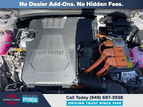 Certified 2025 Hyundai Elantra SEL w/ Cargo Package image 28