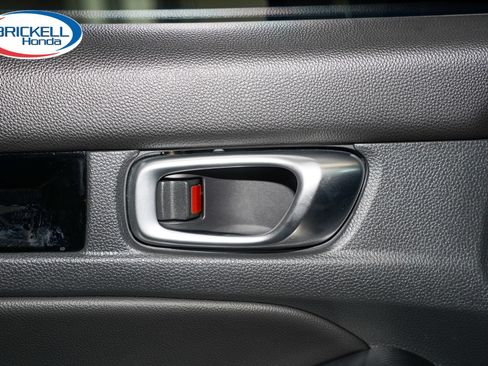 Used 2023 Honda Civic Touring image 28