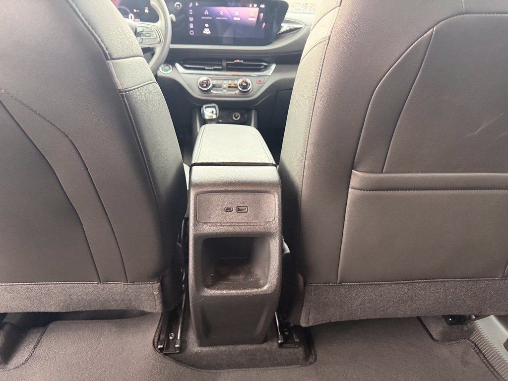 Used 2024 Buick Envista Preferred FWD image 26