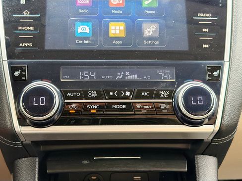 Used 2018 Subaru Outback 2.5i Limited image 31