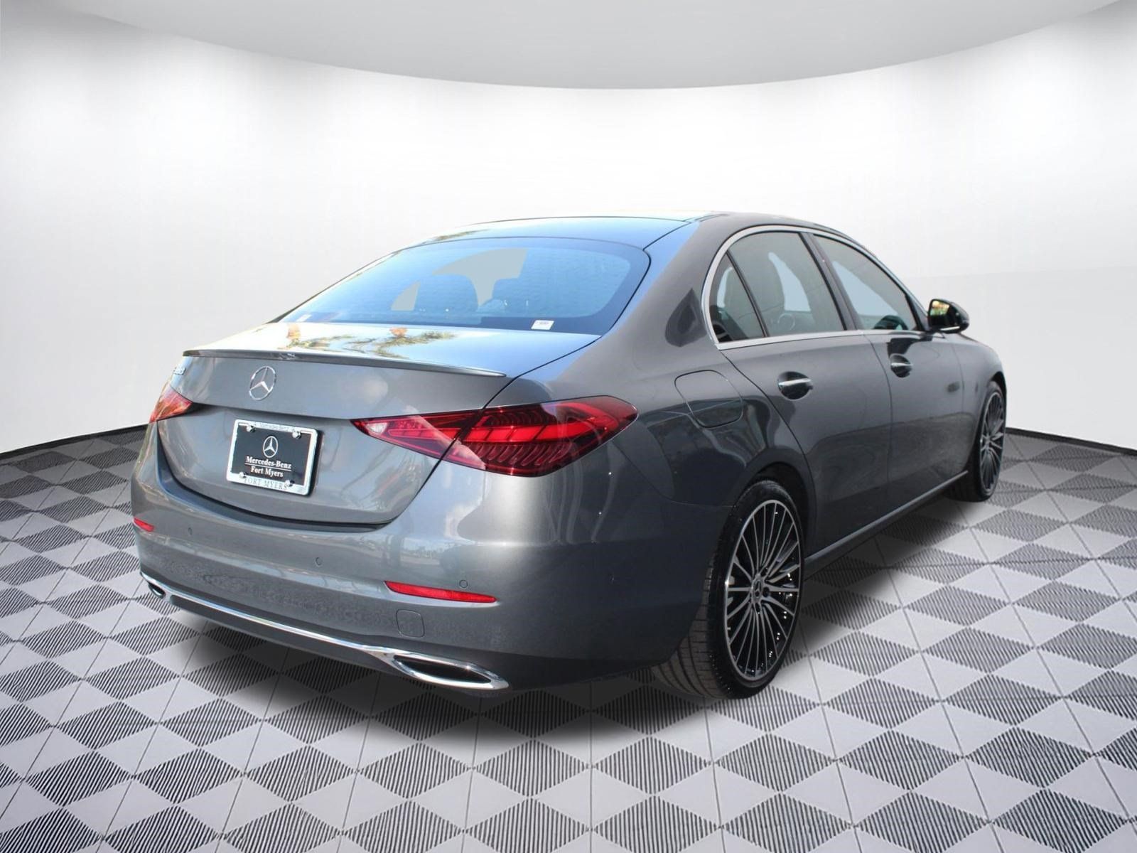 Used 2026 Mercedes-Benz C 300 Sedan image 8