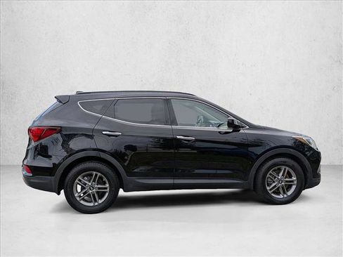Used 2017 Hyundai Santa Fe Sport FWD image 4