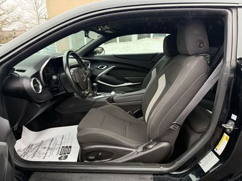 Used 2016 Chevrolet Camaro LT image 24