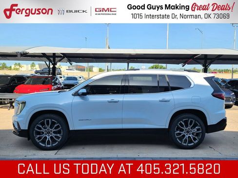 New 2026 GMC Acadia Denali Ultimate w/ LPO, All-Weather Package AWD/4WD image 7
