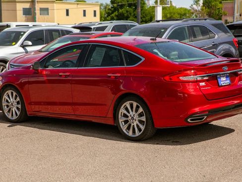 Used 2018 Ford Fusion Platinum FWD image 7