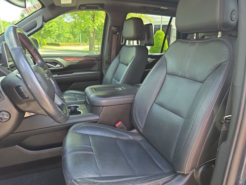 Used 2021 Chevrolet Tahoe RST w/ Luxury Package AWD/4WD image 16